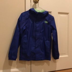 Boys North Face rain coat size M/ 10-12
